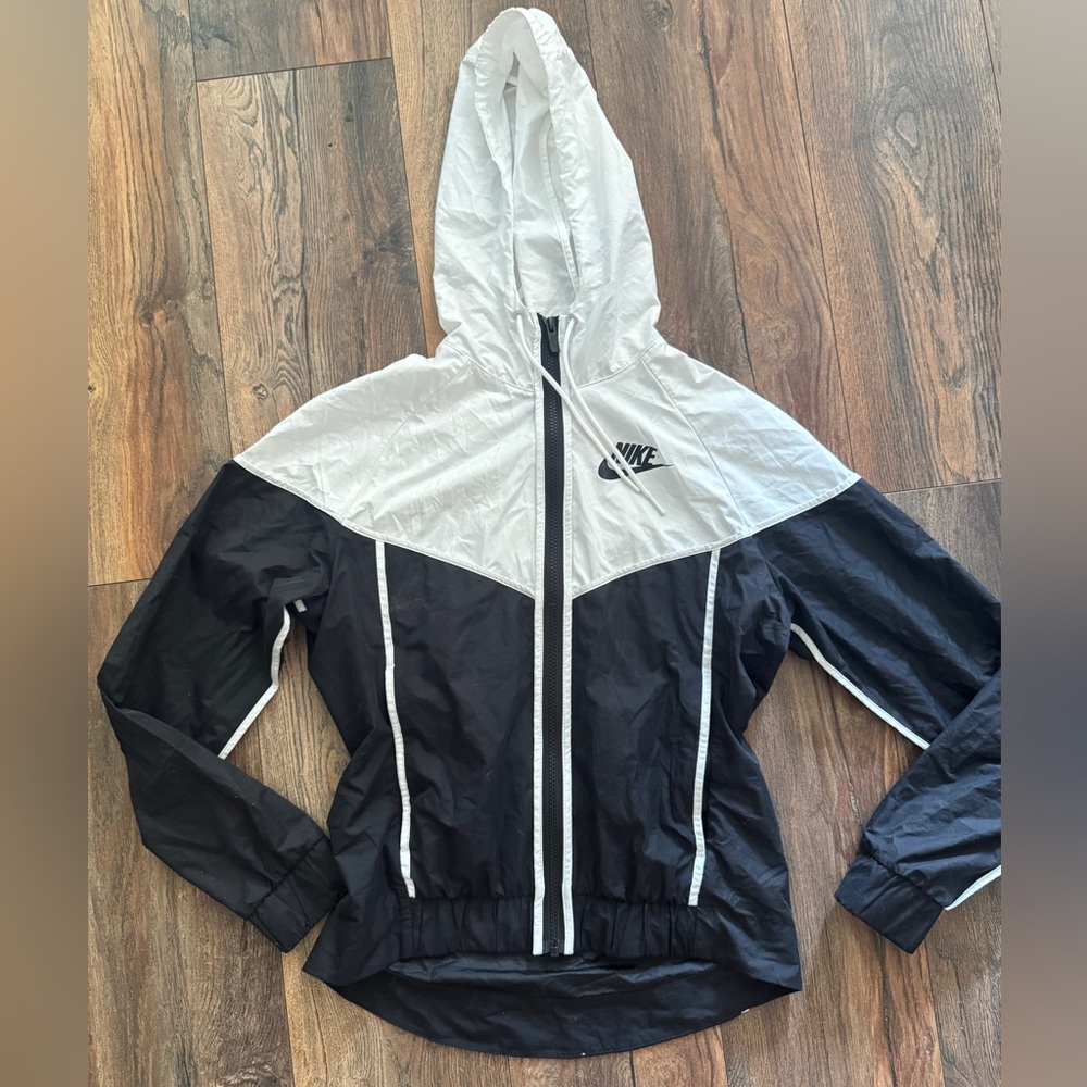 Nike Black & White Windbreaker Jacket